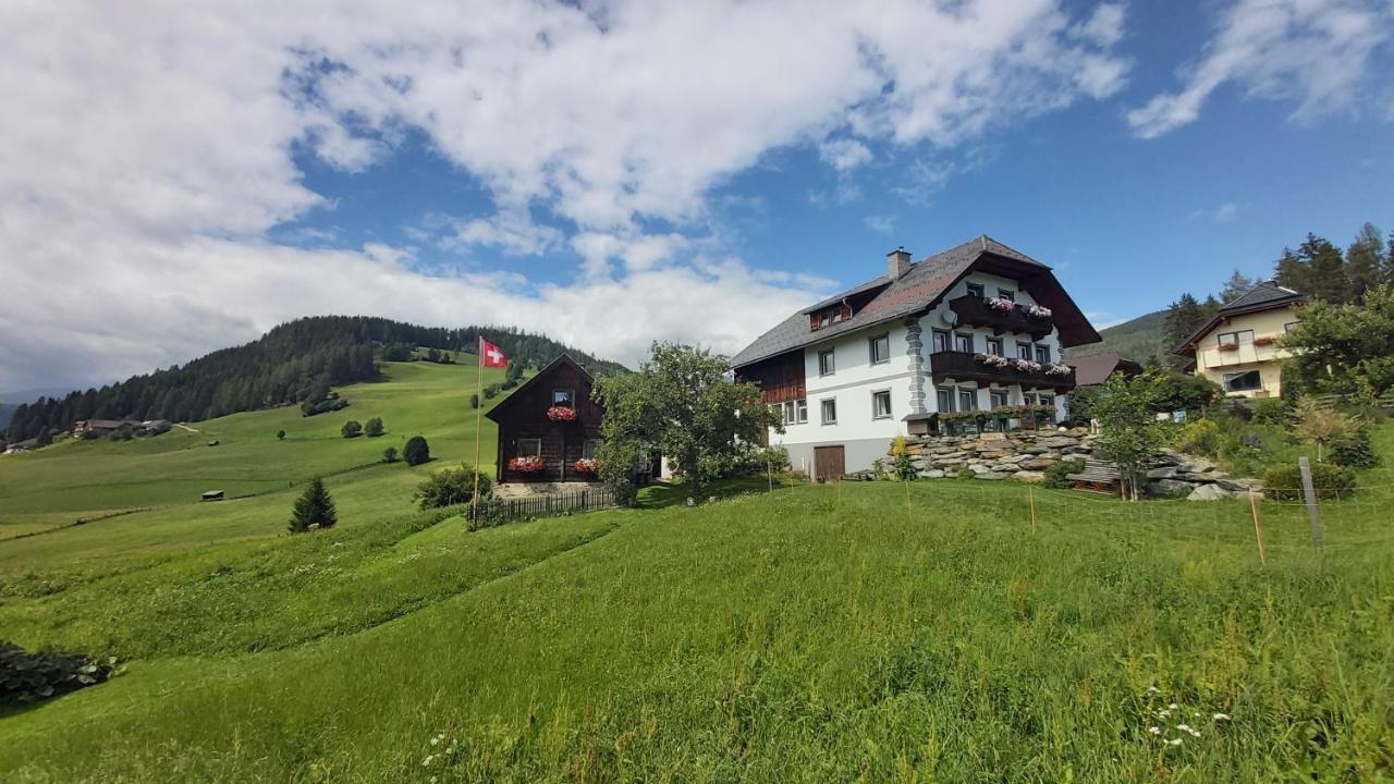 Schweizer Hof Apartamento Tamsweg Exterior foto